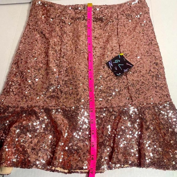 BNWT NASTY GAL ROSE GOLD SEQUIN MINI SKIRT SMALL - Picture 13 of 13